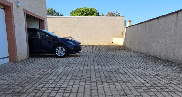 brief valeting highlighted